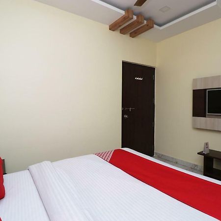 فندق Mirzāpurفي  أو واي أو 27750 باجواتي ريزدنسي المظهر الخارجي الصورة