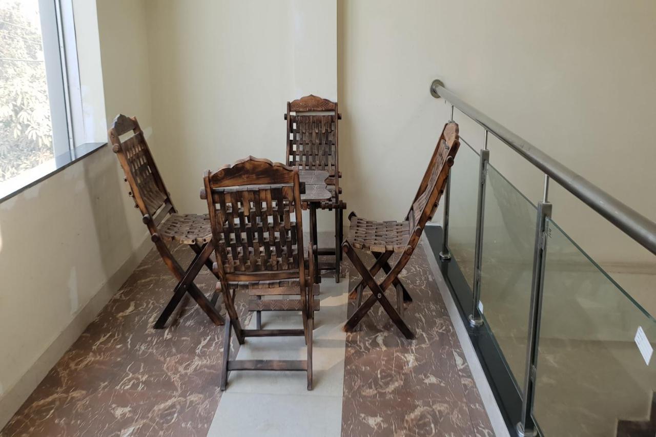 فندق Mirzāpurفي  أو واي أو 27750 باجواتي ريزدنسي المظهر الخارجي الصورة